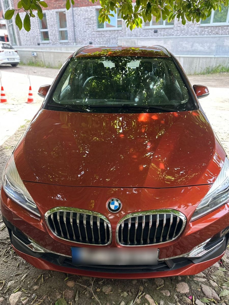BMW BMW 218i Tourer Luxury Line