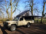 Toyota Land Cruiser HZJ78 "Tropy" Buschtaxi, Abenteuer - Toyota: Hzj 78