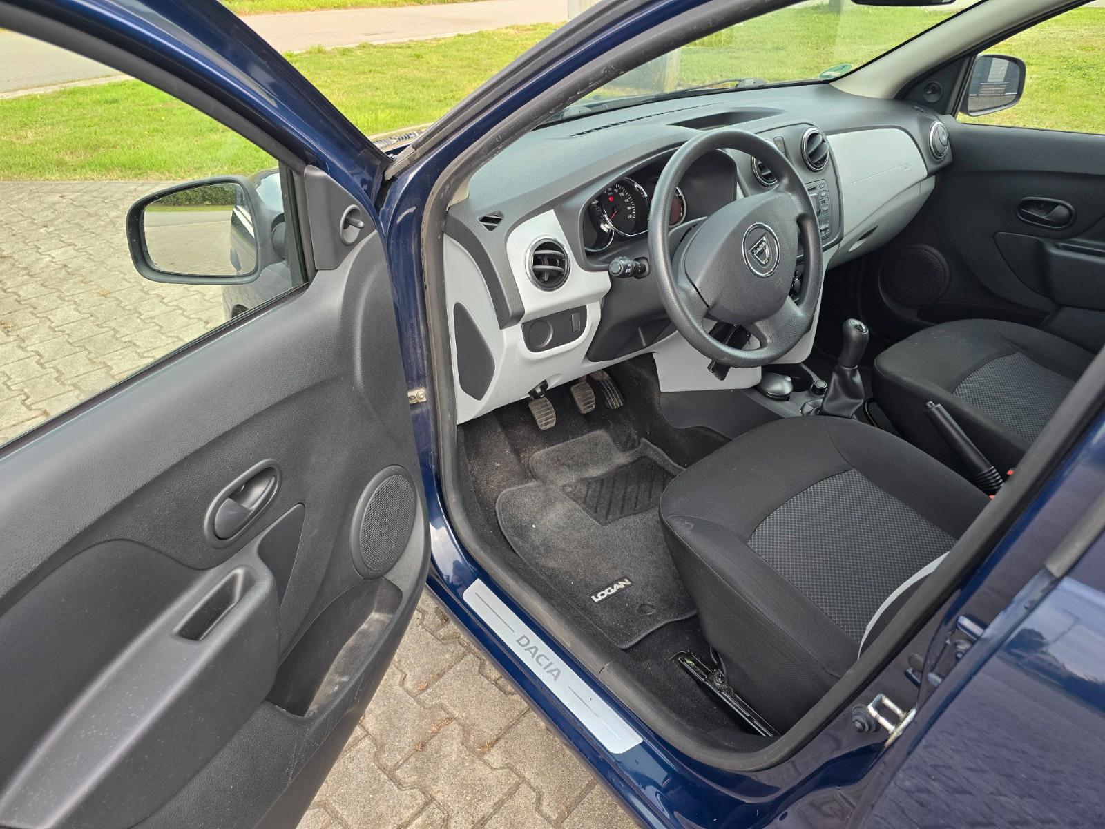 Dacia Logan 2013 — photo 16