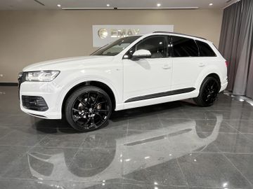 Audi Q7 - 1
