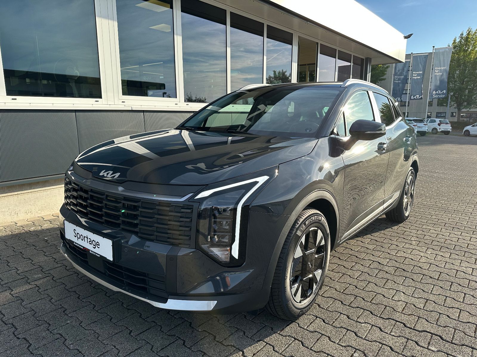 Fahrzeugabbildung Kia Sportage 1.6 T-GDI Vision DCT KOM