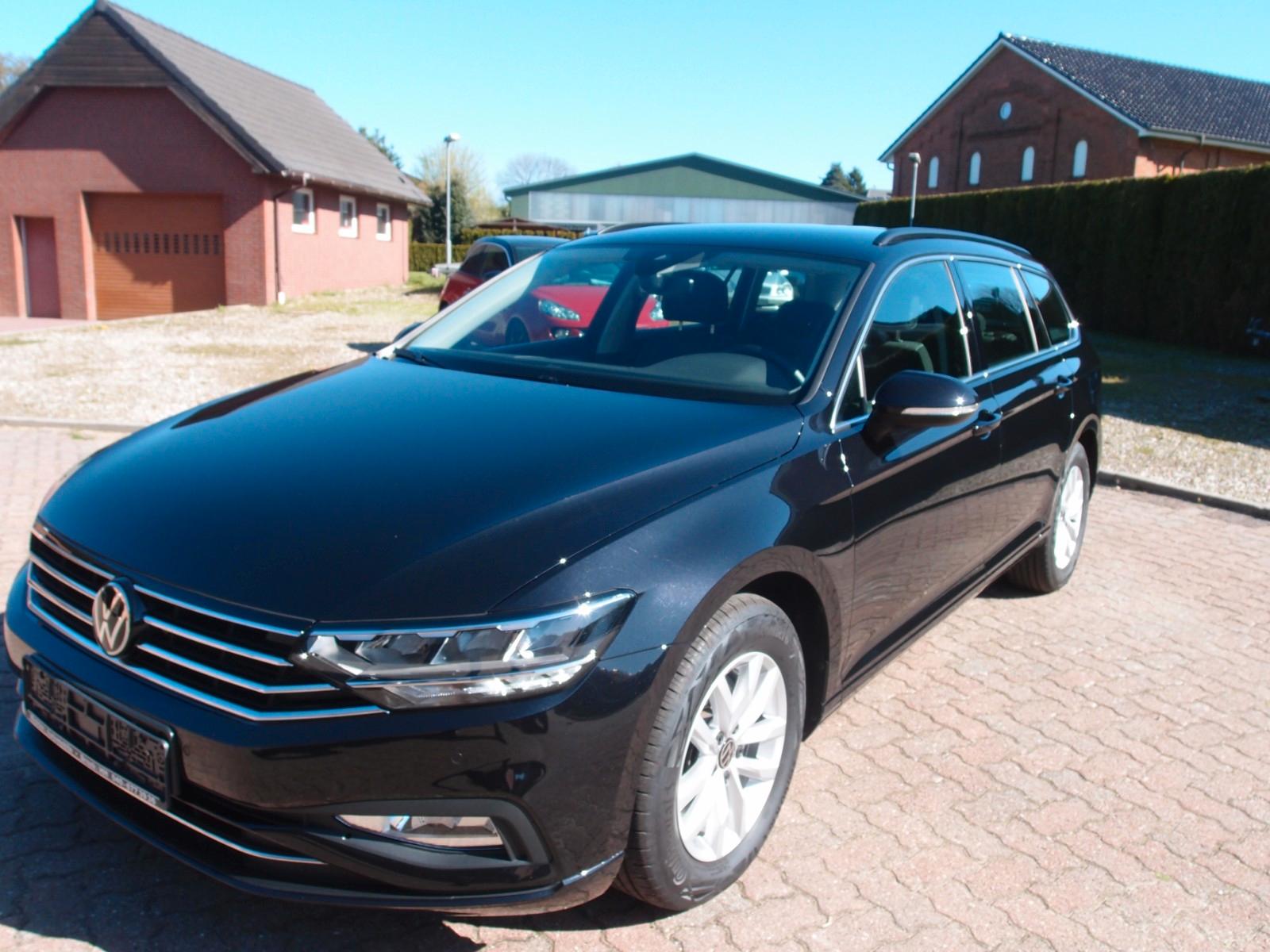 Volkswagen Passat Variant Business Autom. ACC Navi 1. Hd.