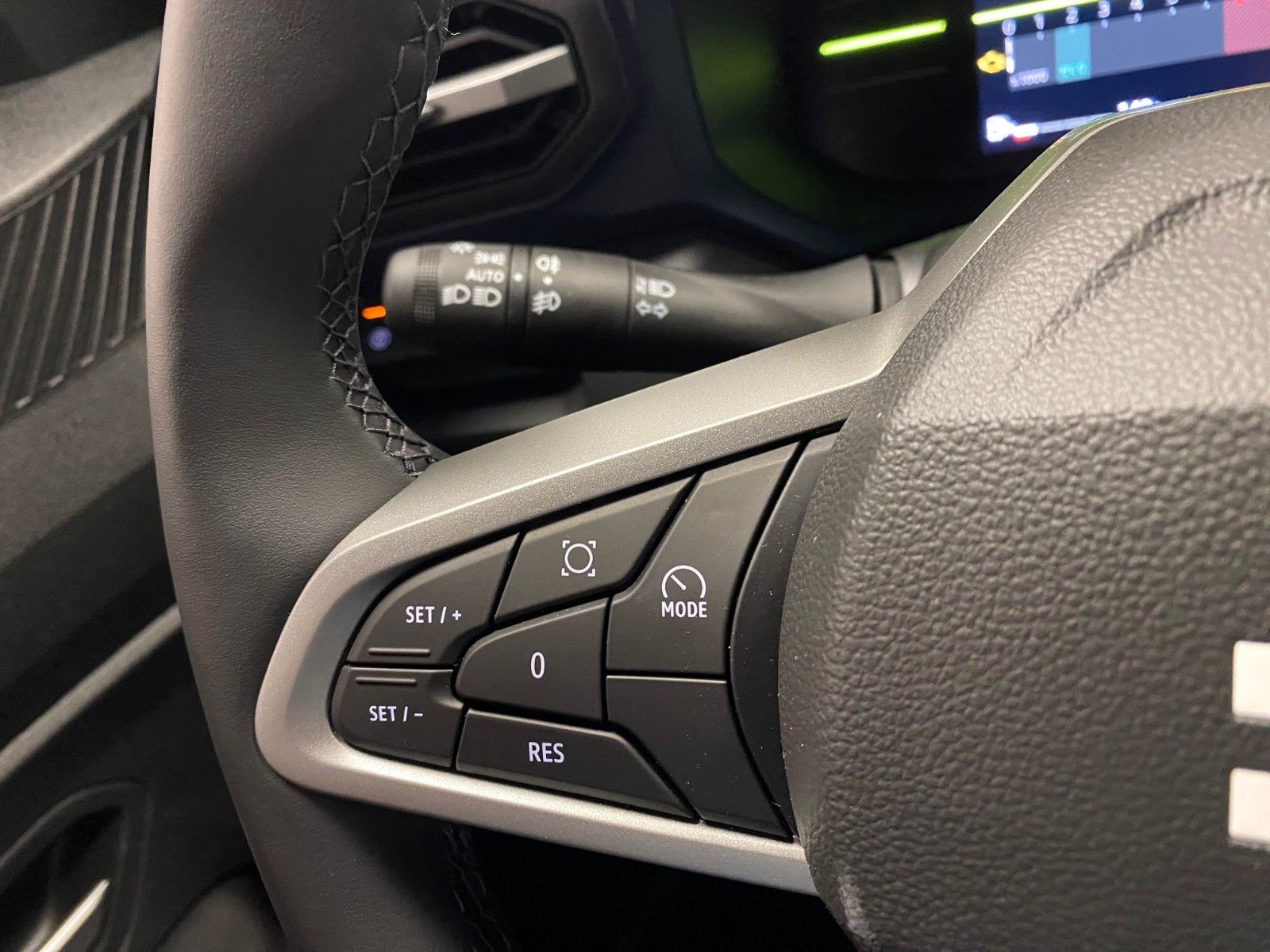 Fahrzeugabbildung Dacia Duster TCe 130 Journey+NAVI+KAMERA+18"+GARANTIE+