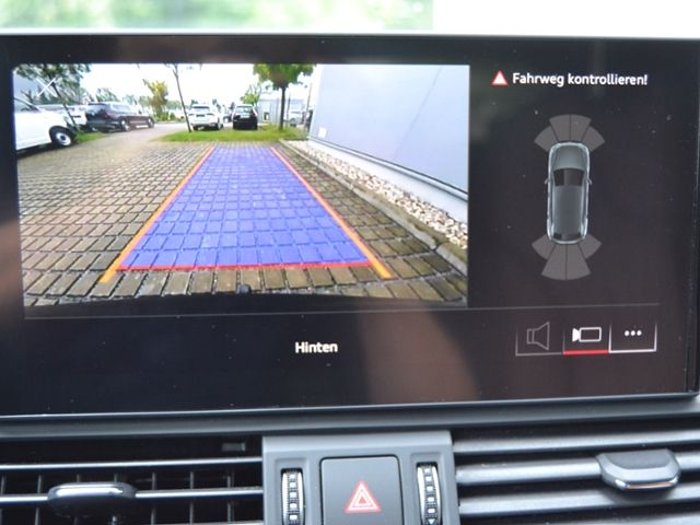 Q5 50 TFSI e qu. Advanced OPTIK-SCHWARZ/AHK/19-Z