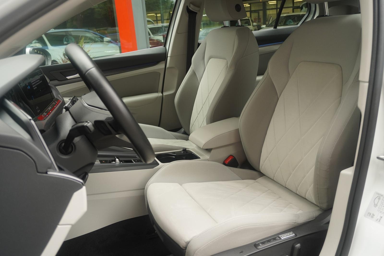 Volkswagen Golf VIII Style eTSI DSG LED Navi ACC Alcantara, миниатюра 11