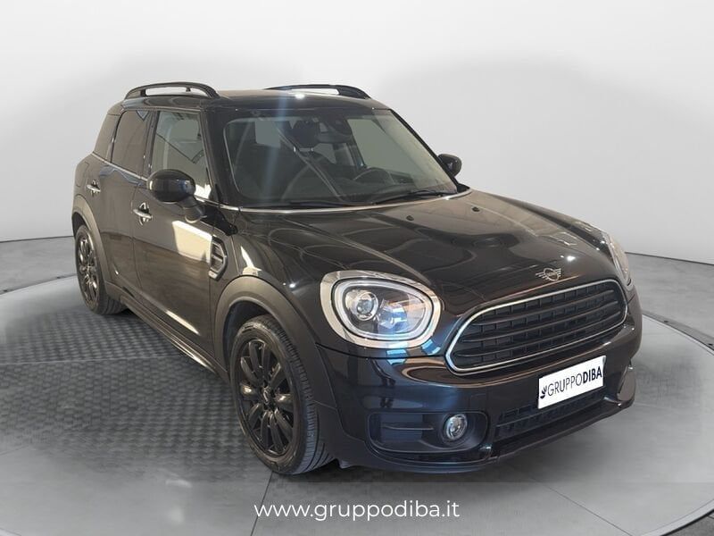 MINI Countryman Mini F60 2017 Diese Mini 1.5 One imagem 3