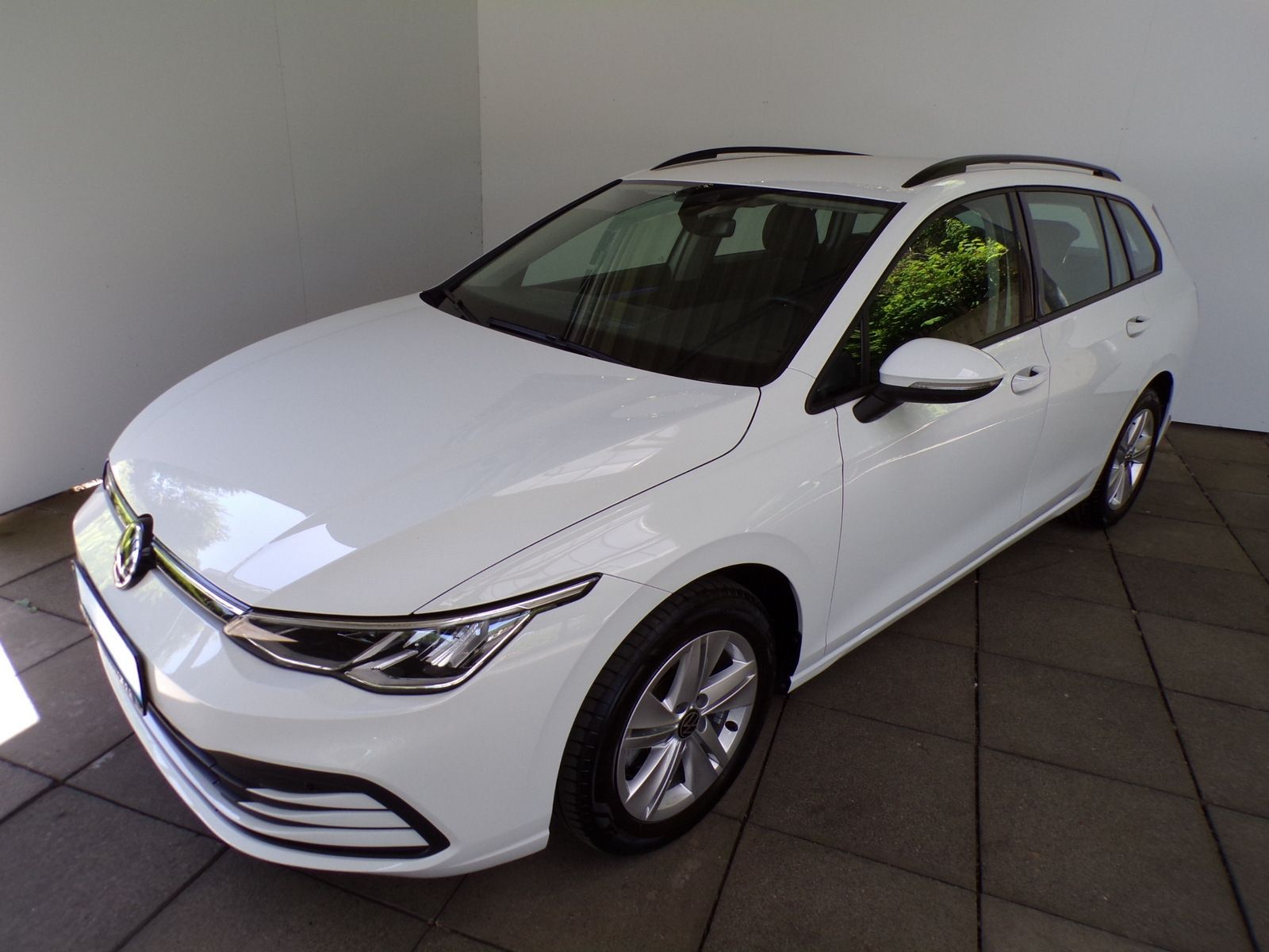 Volkswagen GOLF VIII VARIANT 1.5 TSI LIFE LED'S SITZHZG foto 3