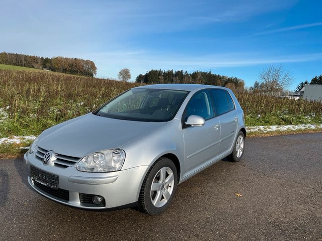 Volkswagen VW Golf 5 United 1.6, rostfrei sehr gepfle...