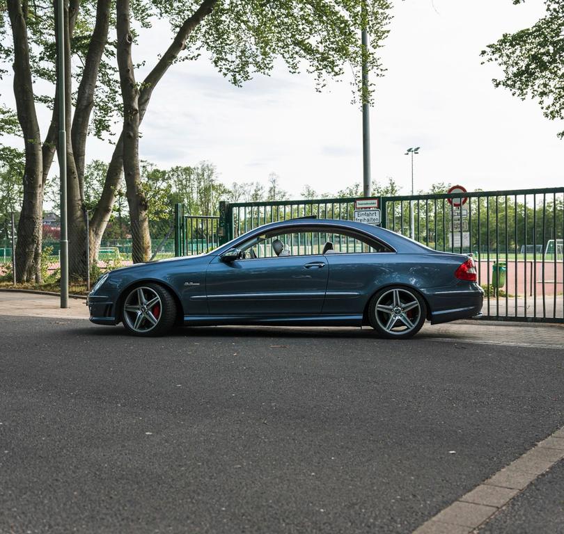 Mercedes-Benz CLK 500