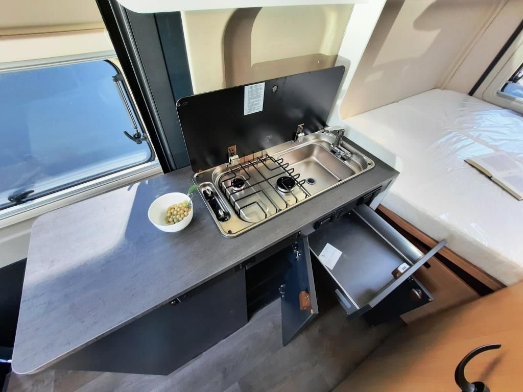 Fahrzeug Übersicht 15 Fahrzeugabbildung Sunlight Camper Van CLIFF 600 Adventure Edition Verfüg./S
