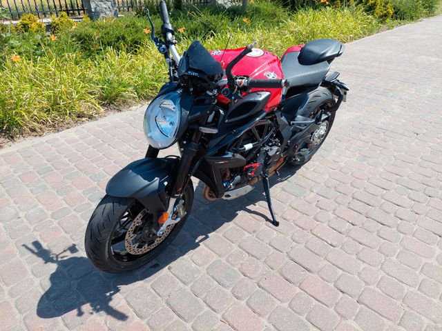 MV Agusta Brutale R 800 / UNFALL / DAMAGED