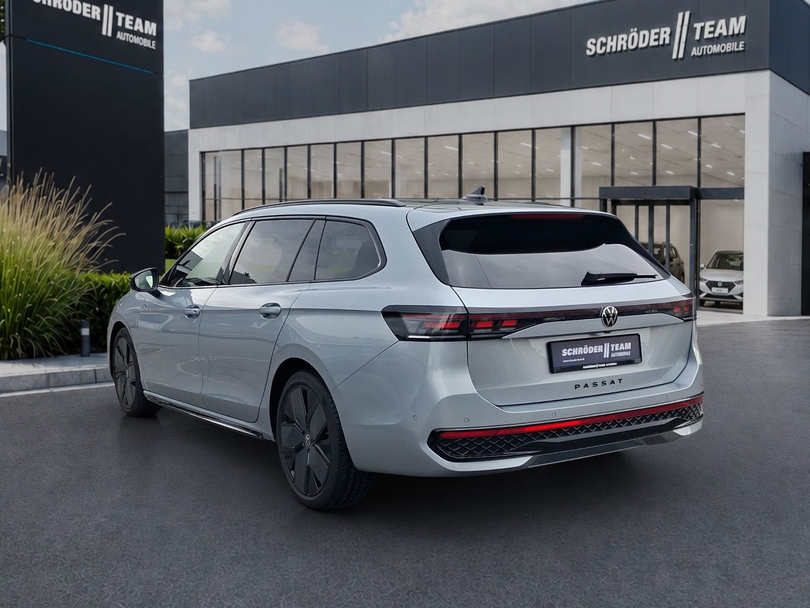 Volkswagen Passat Variant 2.0 TDI DSG 4 Motion R-Line foto 3