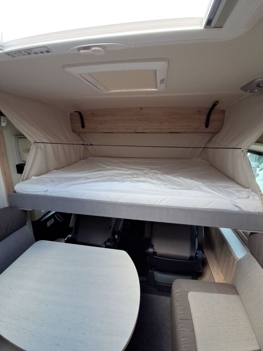 Fahrzeugabbildung Eura Mobil Integra Line IL 720 EB Mondial-Plus-Paket