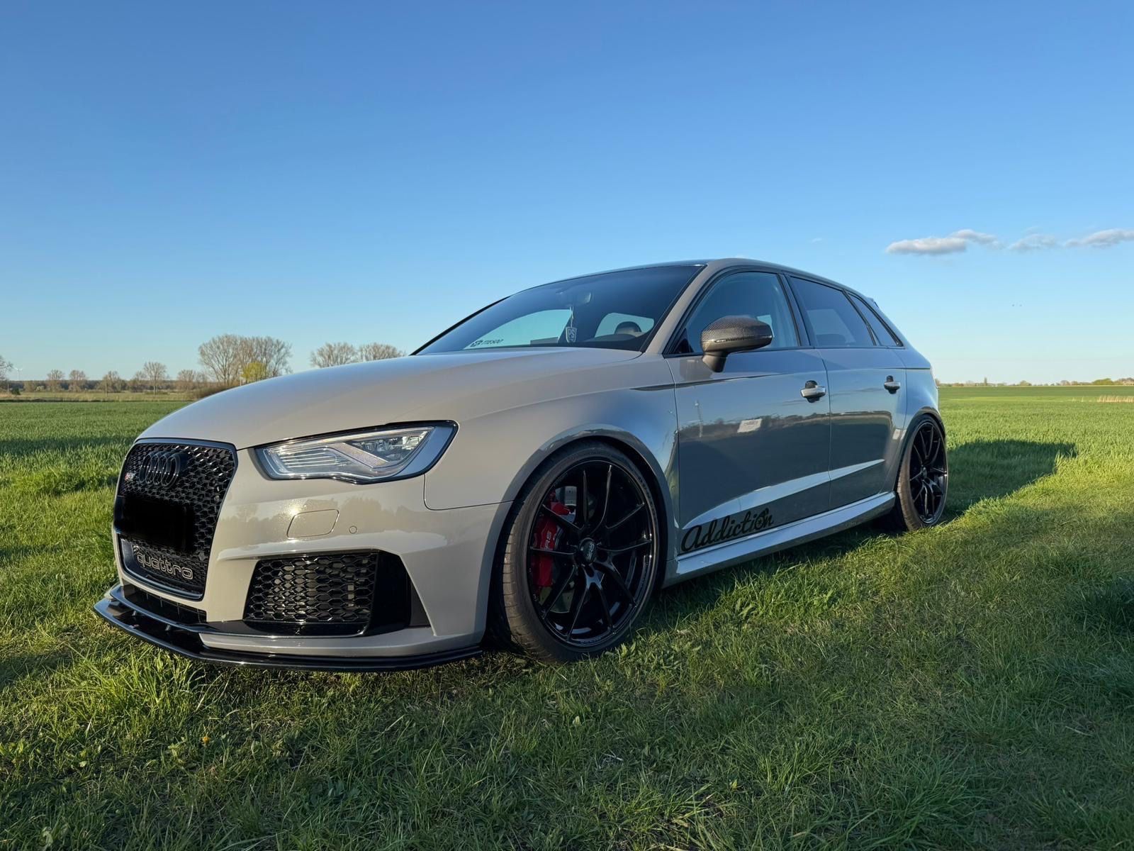 AUDI RS3 2.5 TFSI S tronic quattro Sportback -