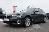 BMW 530d Touring xDrive Luxury-Line *STANDHZG*AHK* - BMW 530 in Dresden