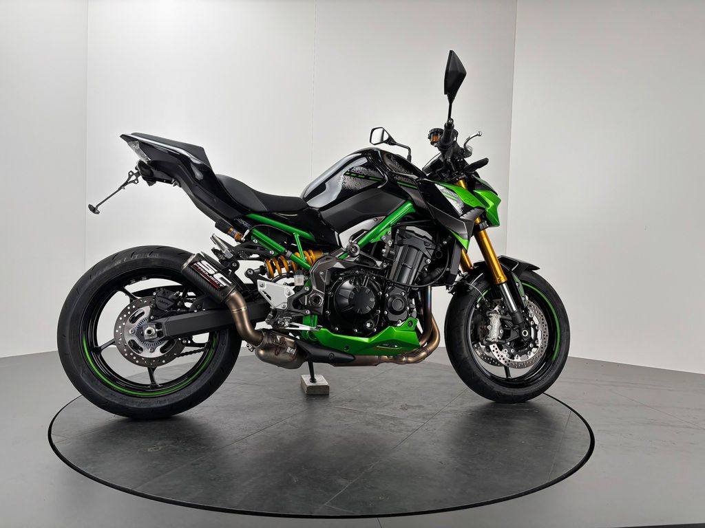 Fahrzeugabbildung Kawasaki Z900 SE *SC-PROJECT *SERVICE NEU *1390 KM