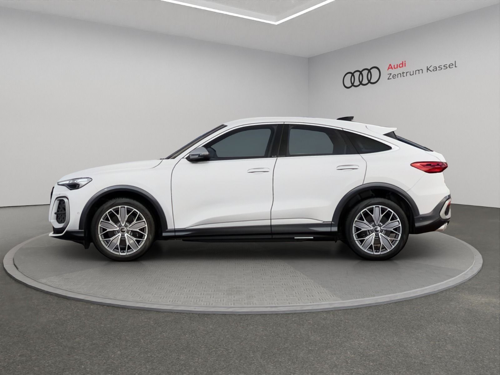Audi SQ5 Sportback TFSI NEUBESTELLUNG imagem 3