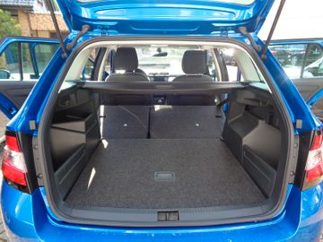 Bild 9 Skoda Fabia 1.0 TSI Combi Amb NAVI PDC SHZ GJR SML BT