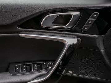 Kia Ceed Sportswagon Platinum Edition Stauassistent