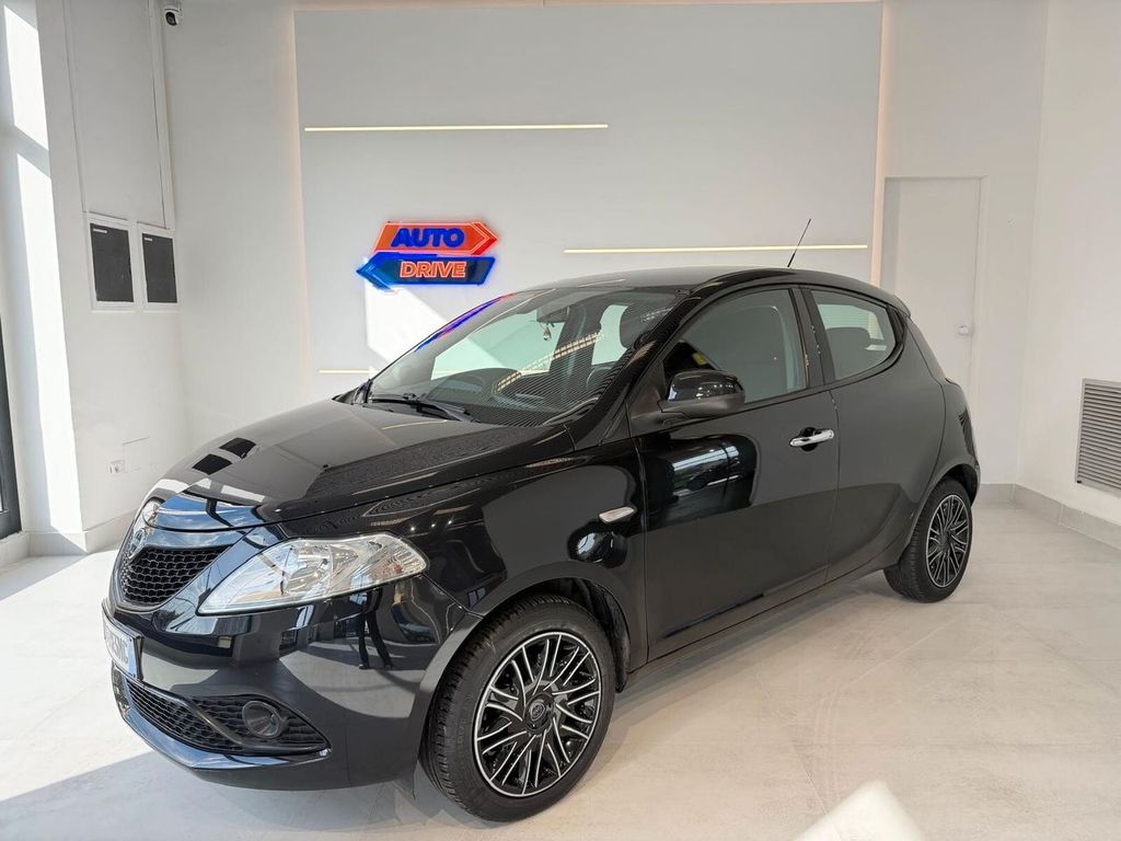 Image of Lancia Ypsilon