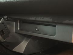 RENAULT Megane - Ansicht 33