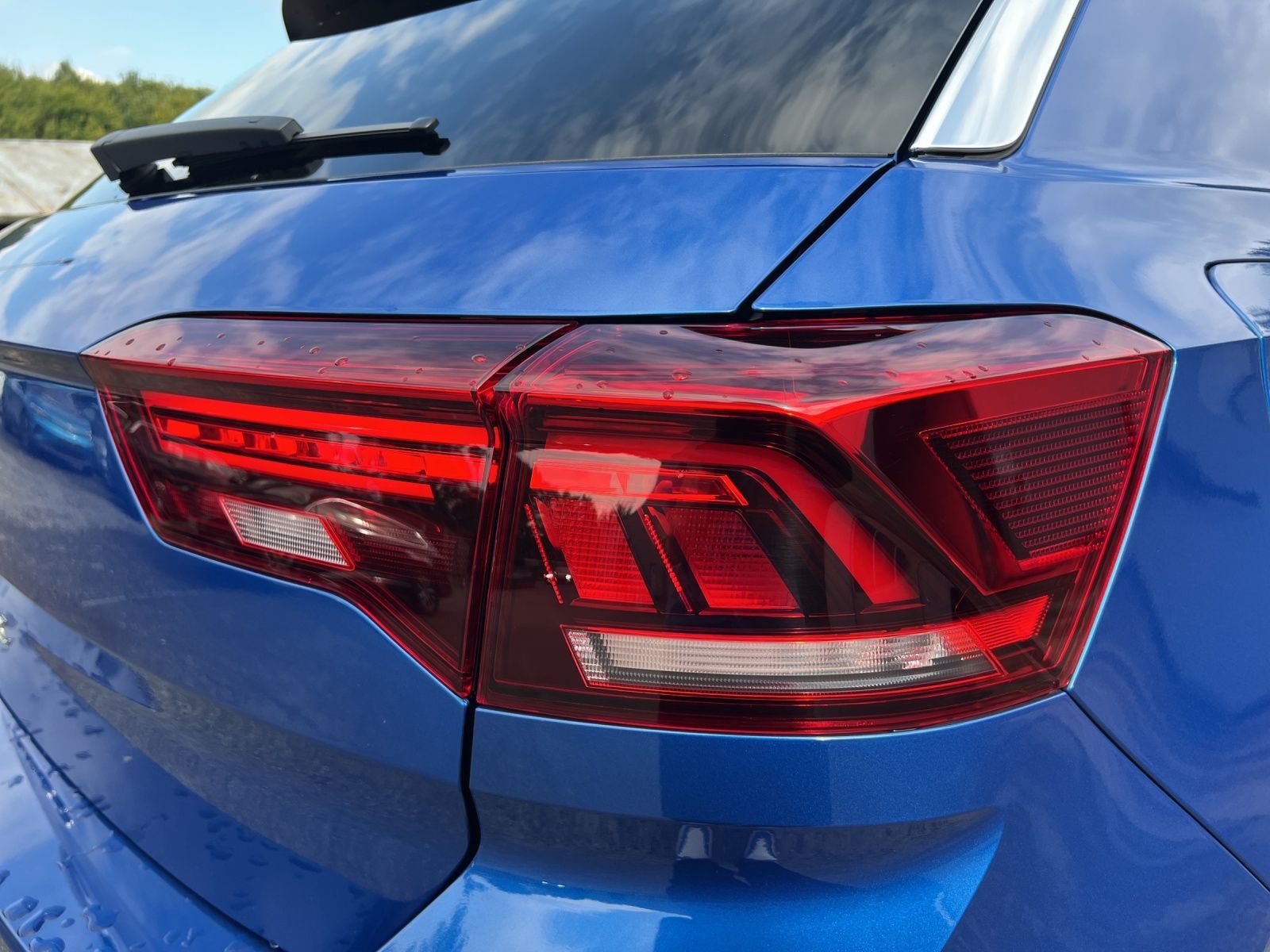 T-Roc Life 1.5 TSI DSG LED*AHK*Navi*Standhzg.