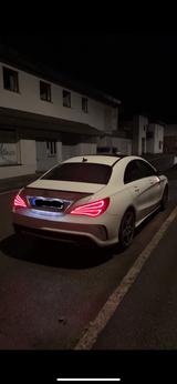 Mercedes-Benz Cla 180 AMG Line - Mercedes-Benz CLA 180 in Stuttgart