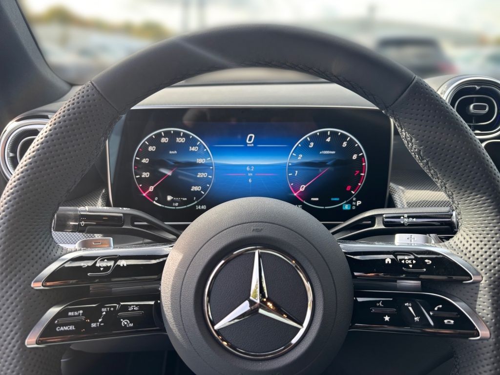 Fahrzeugabbildung Mercedes-Benz GLC 200 4MATIC Coupé +AMG+NIGHT+360GRAD+BURMESTE