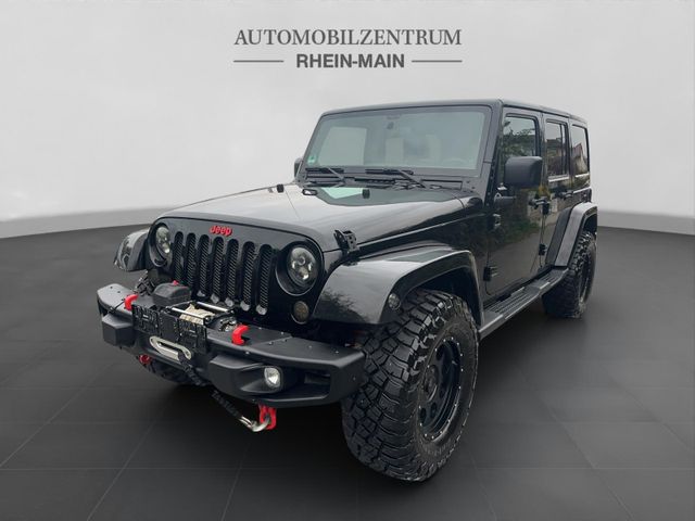 Jeep Wrangler SAHARA 2.8 UMBAU ALLES EINGETRAGEN