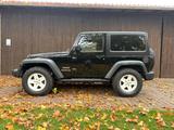Jeep Wrangler Sport 2.8 CRD Sport - Jeep Wrangler: Pickup