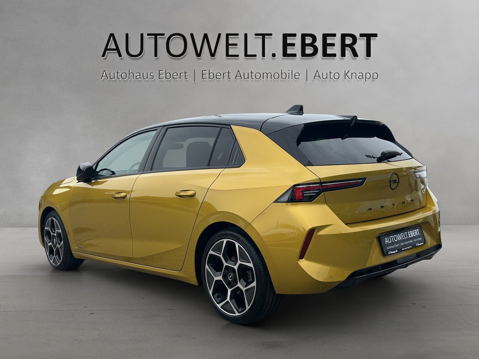 Fahrzeugabbildung Opel Astra 1.2 Turbo Ultimate/NAVI/360°Kanera/SHZ/LHZ