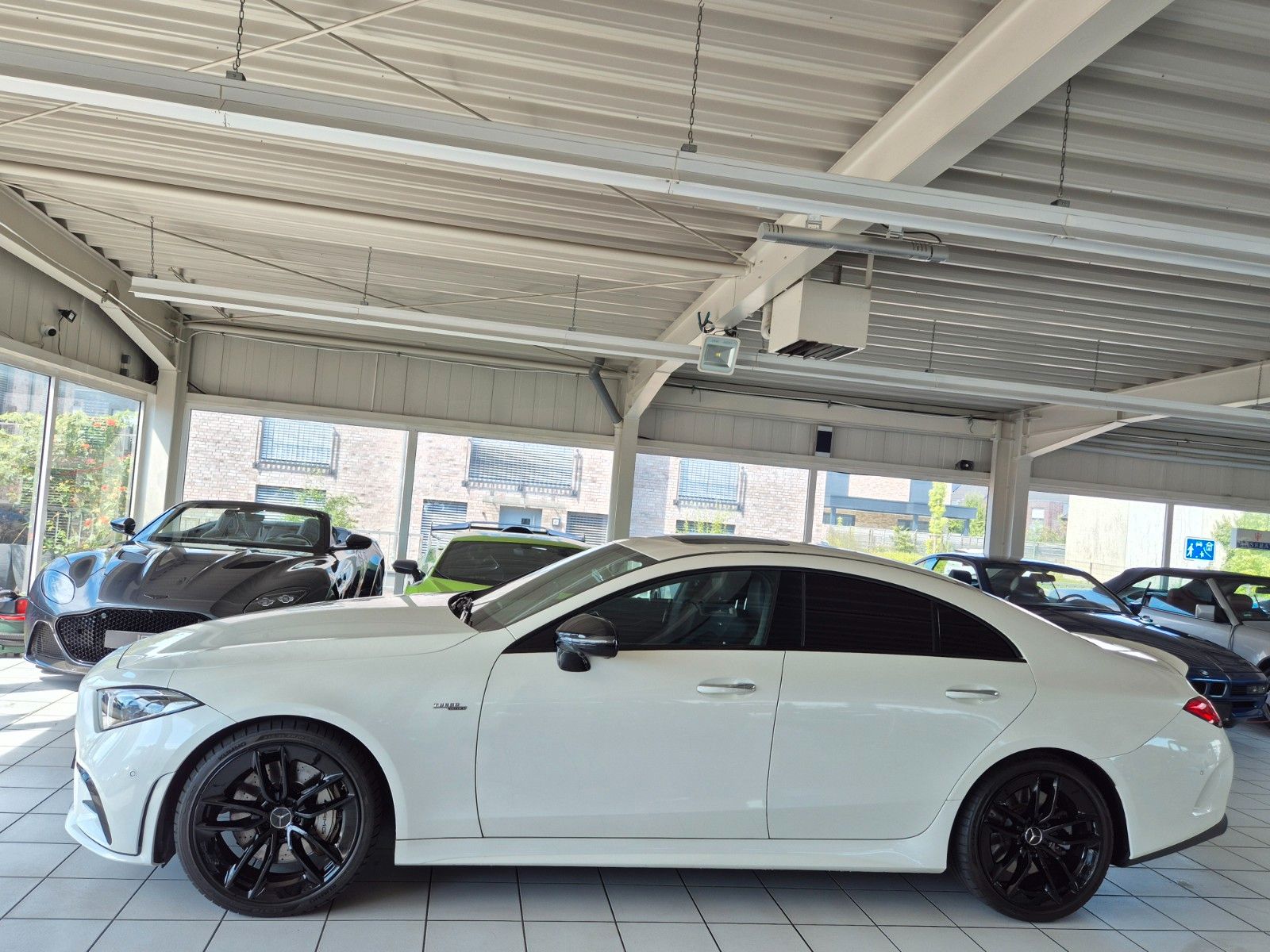 Fahrzeugabbildung Mercedes-Benz CLS 53 AMG/Massage/Burm/Assistenz/Top