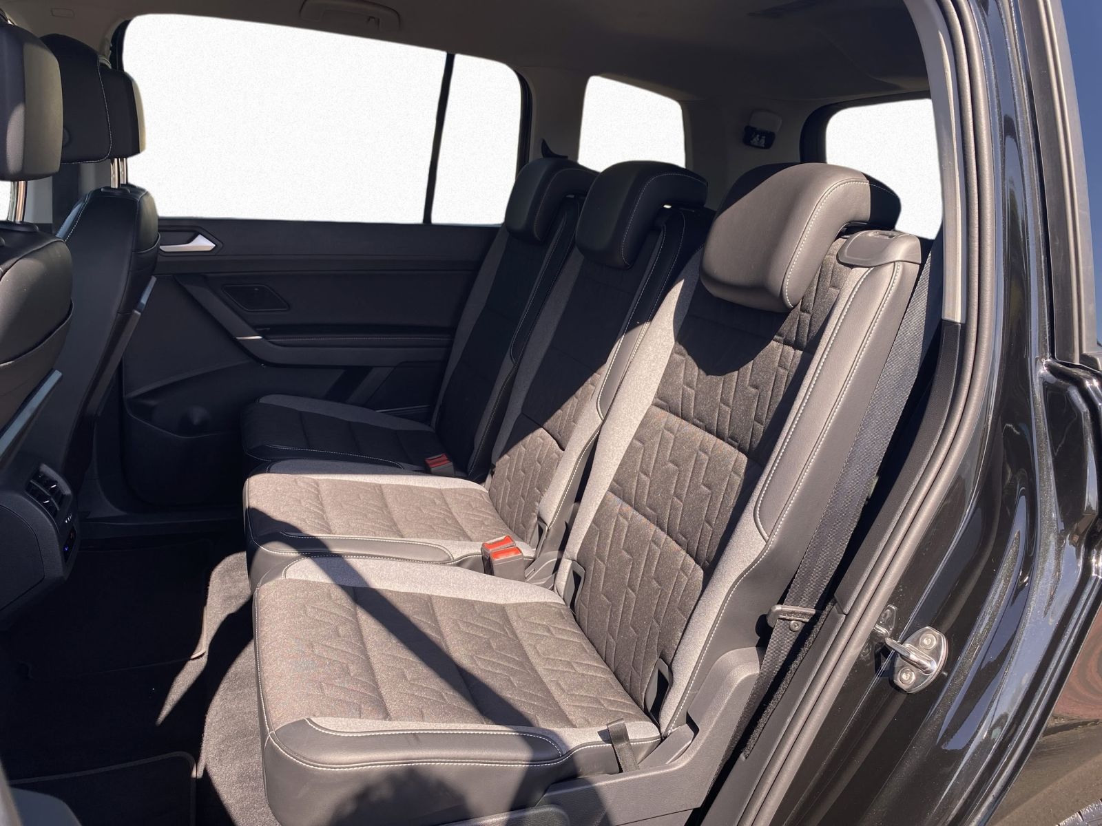 Volkswagen Touran - Bild 13