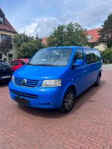 Volkswagen T5 Lang  - gebrauchte VW T5 Caravelle aus dem Jahr 2005