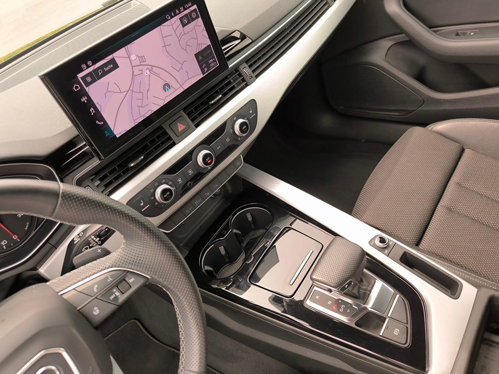Audi A4 Av. 30 TDI S tronic S Line*360°*LED*Memory, миниатюра 6