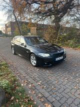 BMW F11 520d Scheckheftgepflegt - BMW 520: 520d F11