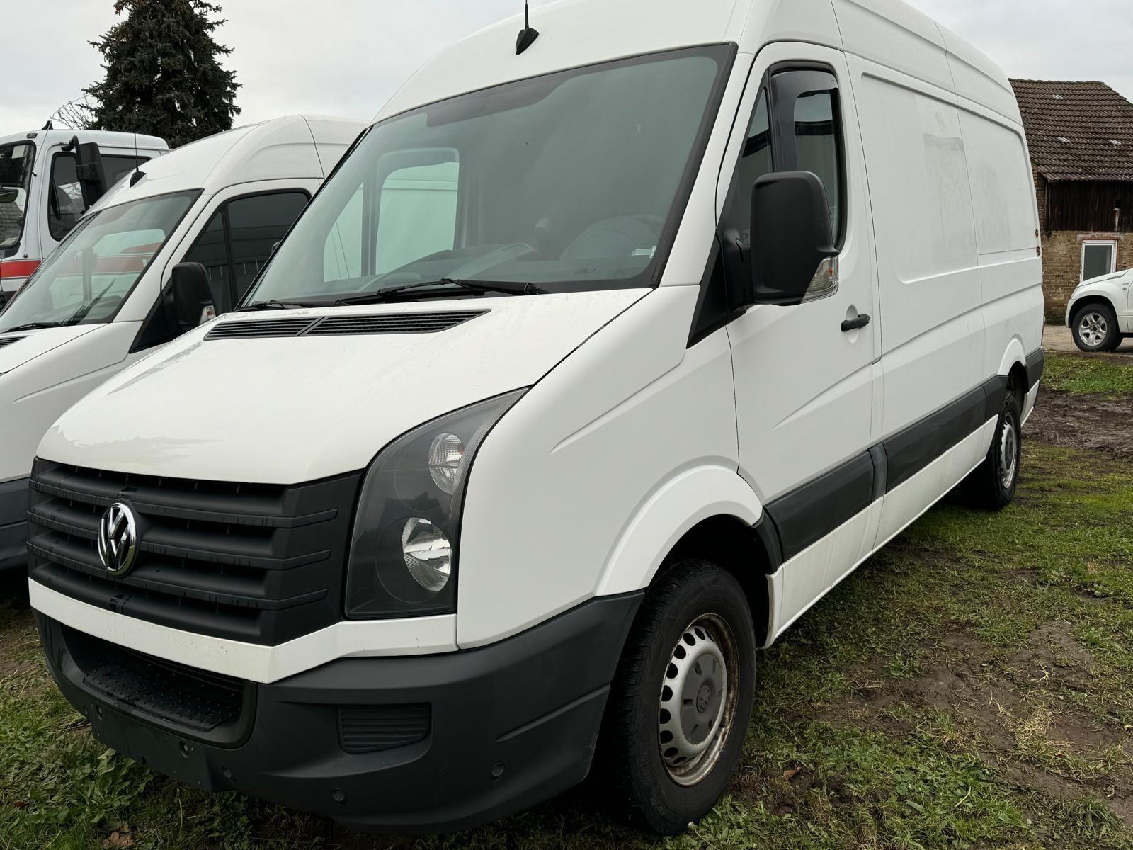 Volkswagen Crafter Kasten mittel L2H2 Hochdach Klima
