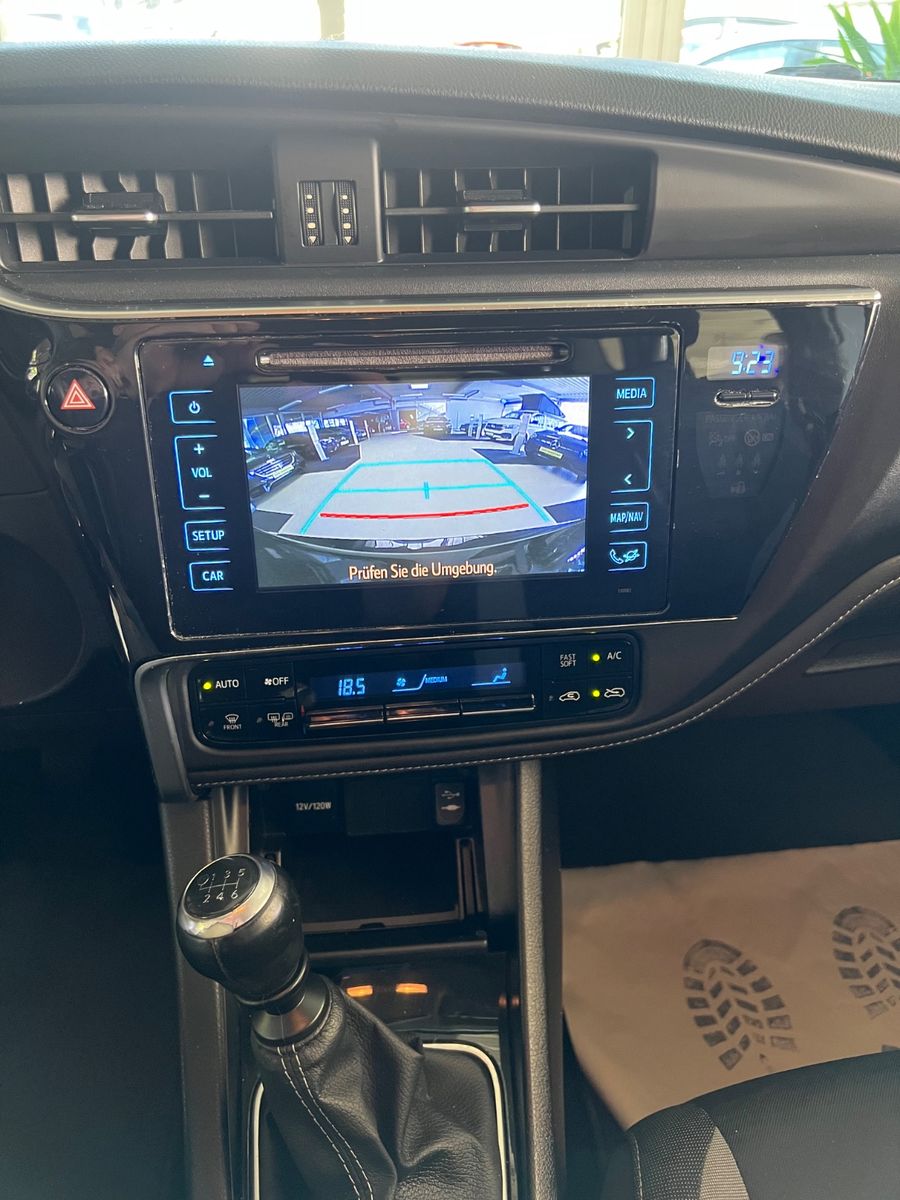 Fahrzeugabbildung Toyota Auris Comfort
