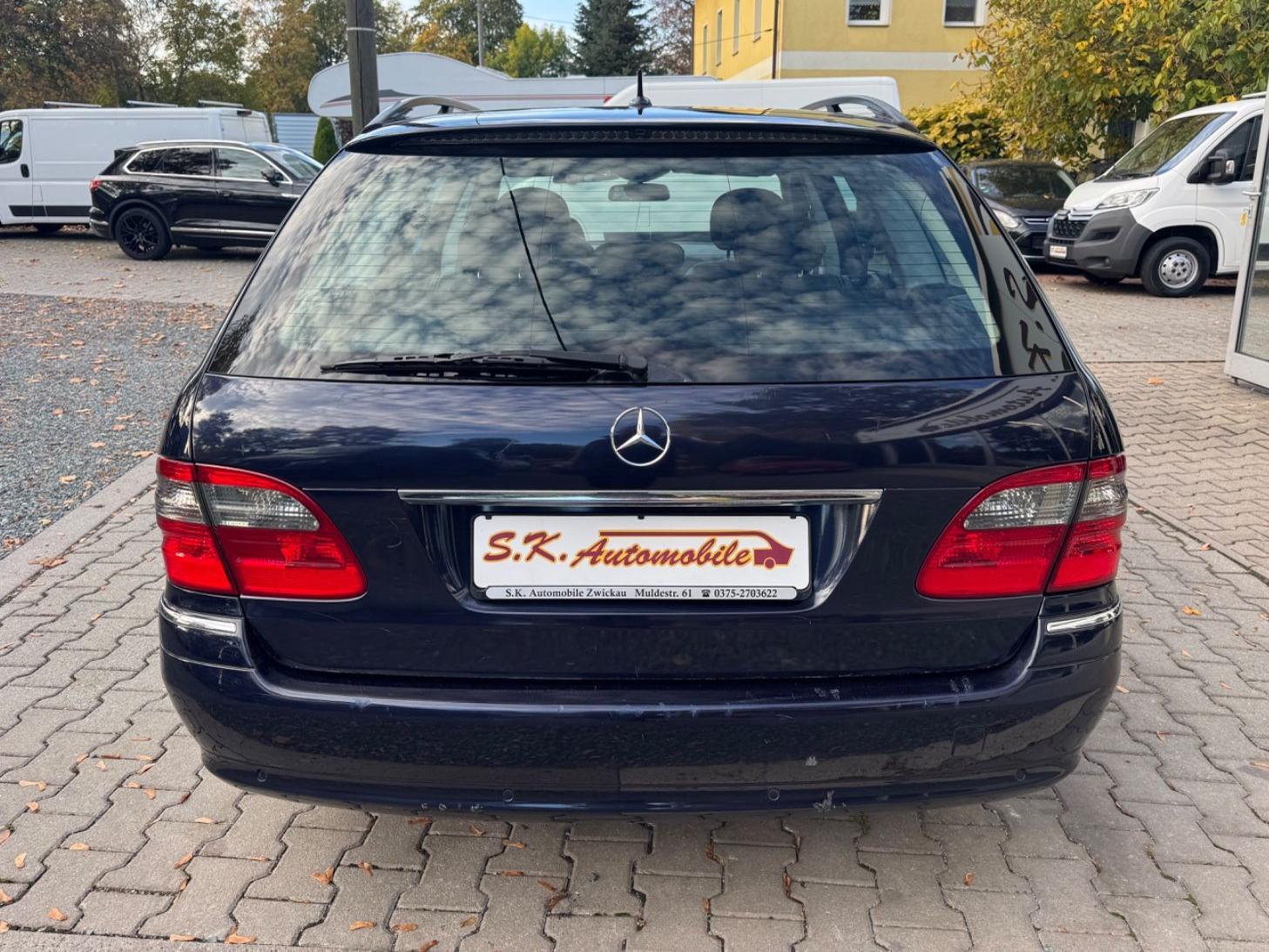 Mercedes-Benz E280 2007 — engine 2.987 cm³, 190 HP (140kW)