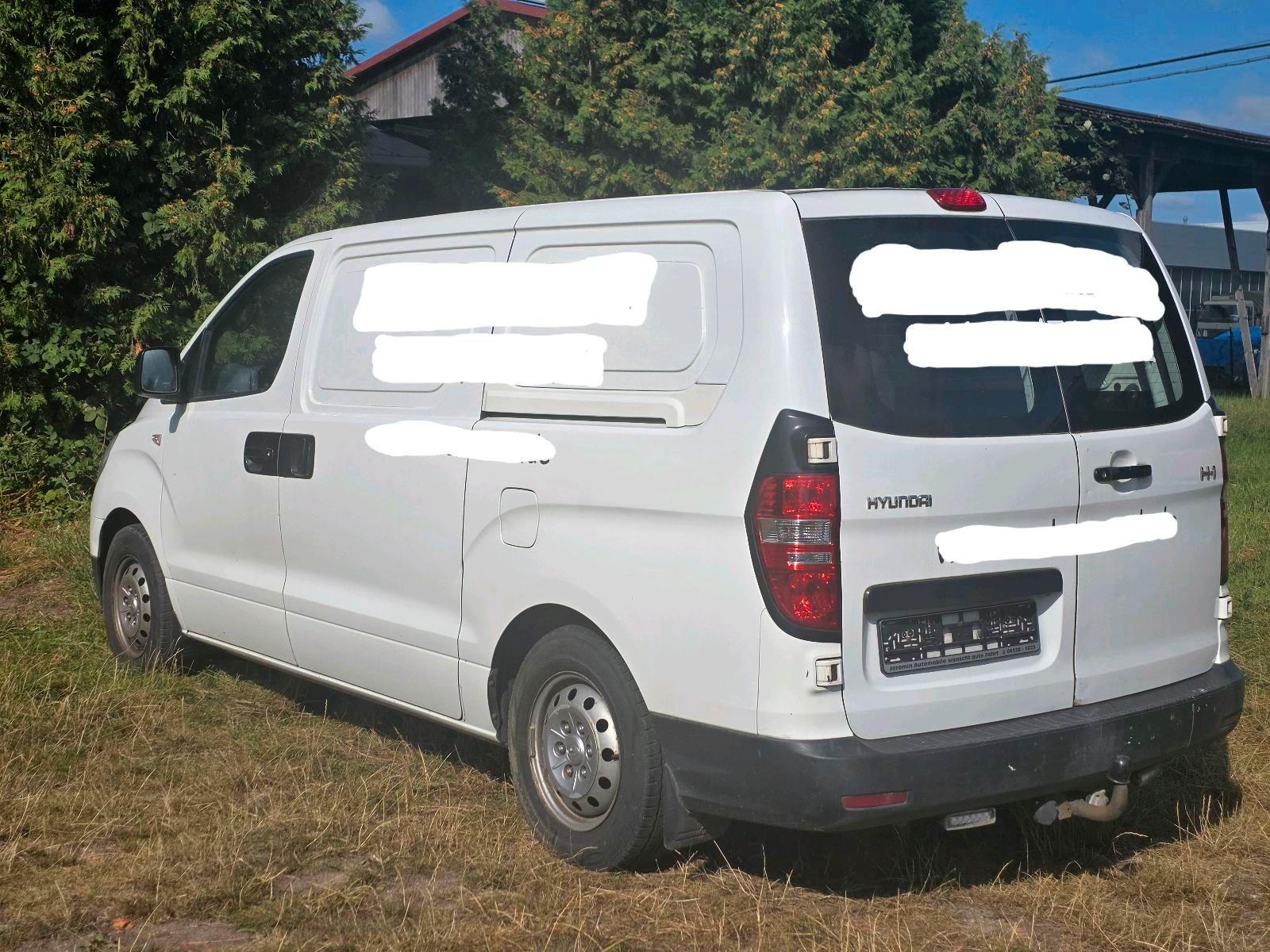 Hyundai H1 2012 — engine 136 HP (100kW)