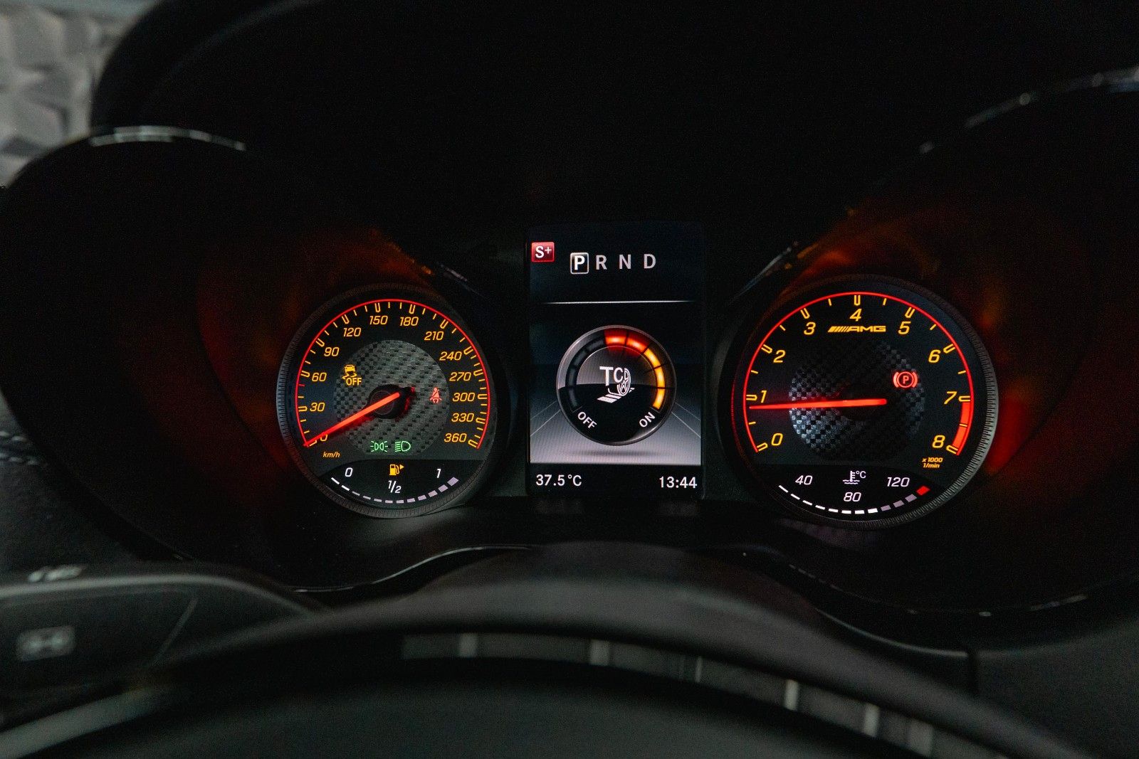 Fahrzeugabbildung Mercedes-Benz AMG GT R Coupe TIKT Performance | 750PS | Carbon