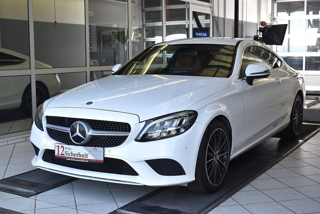 Mercedes-Benz C 220