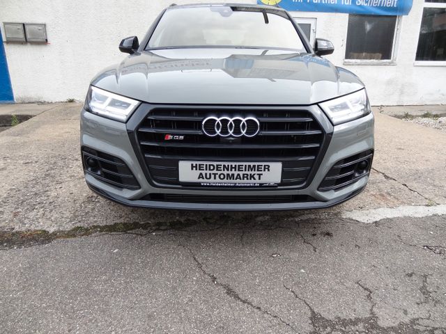 Fahrzeugabbildung Audi SQ5 3.0 TFSI quattro/Pano/StH/Raute/HUD/Kam/AHK/