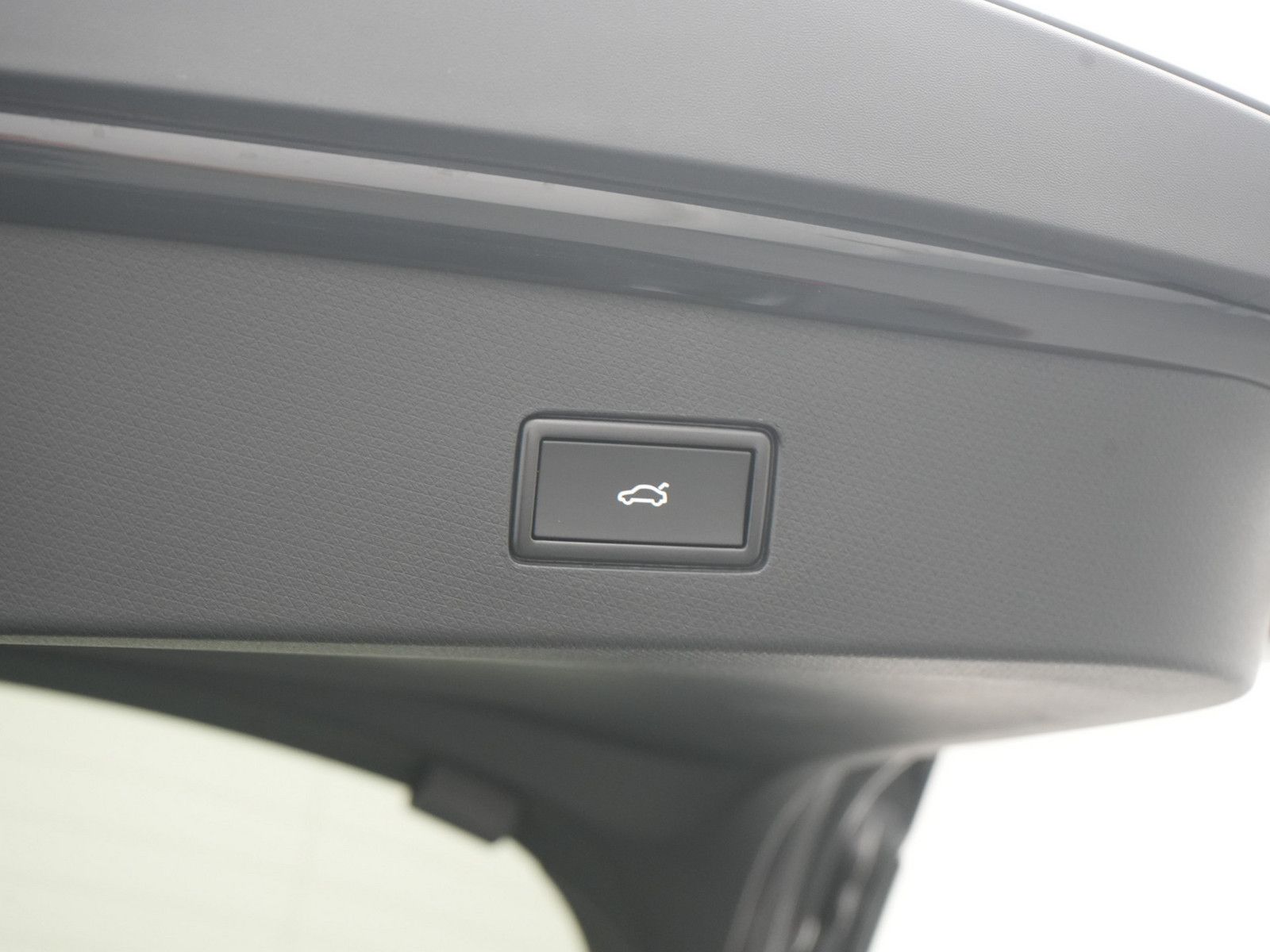 Cupra Tavascan - Bild 7
