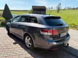 Toyota Avensis Combi 2.0 Multidrive | AHK | 2 x Räder - gebrauchte Toyota Avensis aus dem Jahr 2010