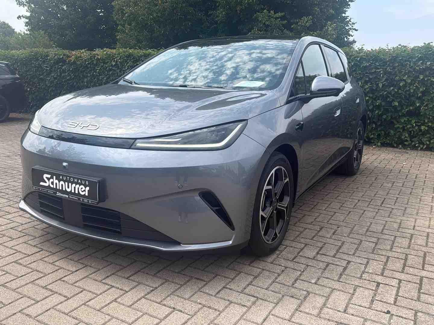 BYD DOLPHIN