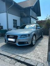 Audi A4 B8 / S-line Sportpaket - Audi A4 aus 2011: Line