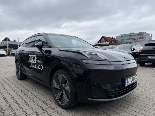 Lynk & Co 08
