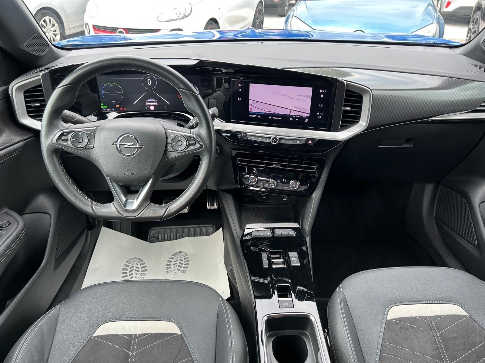 Fahrzeugabbildung Opel Mokka e Ultimate°50 kWh°LED°Kamera°Leder°