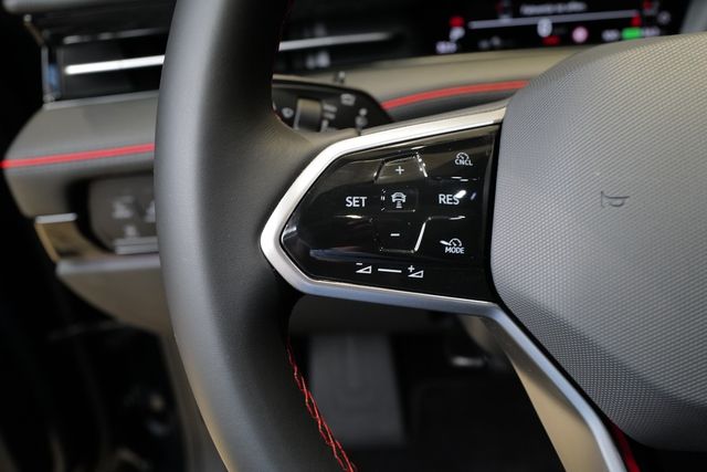 Volkswagen ID.7 Tourer GTX 4Motion AHK Pano Memory WäPump